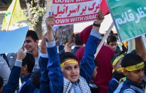 راهپیمایی باشکوه ۱۳ آبان در تربتحیدریه راهپیمایی باشکوه ۱۳ آبان در تربتحیدریه